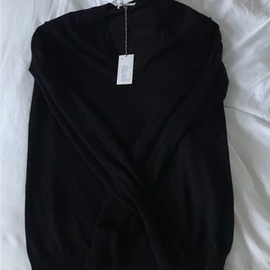 *DEFECT ITEM* 6397 Perfect V Neck Sweater